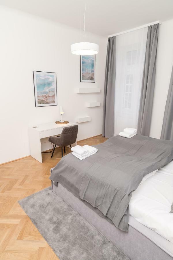 Stadlau Live Apartments by ichbucheAT Wien Exterior foto
